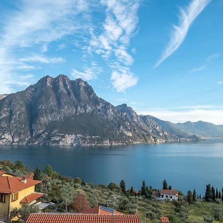 Happy Guest Apartments - Bella Vista Riva di Solto Eksteriør billede